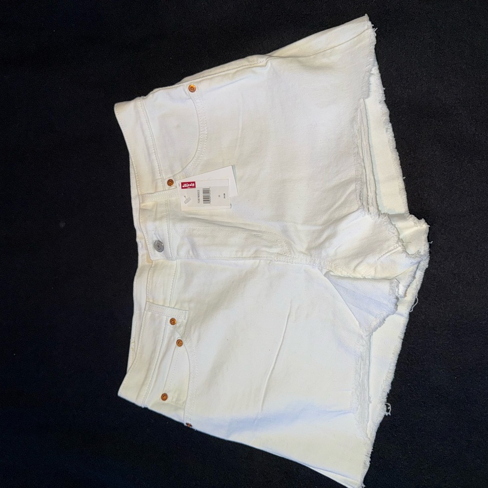 Women’s Levi’s Shorts